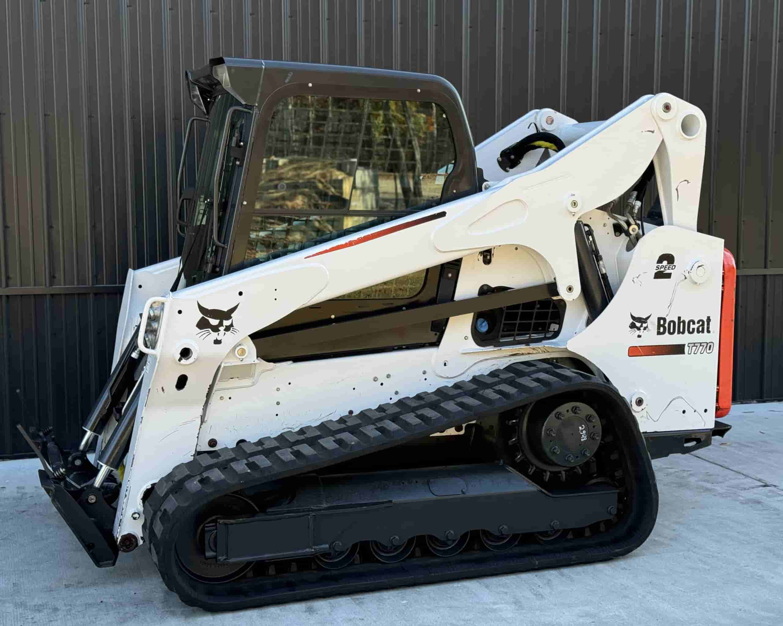 2016 BOBCAT T770 CLEAN
